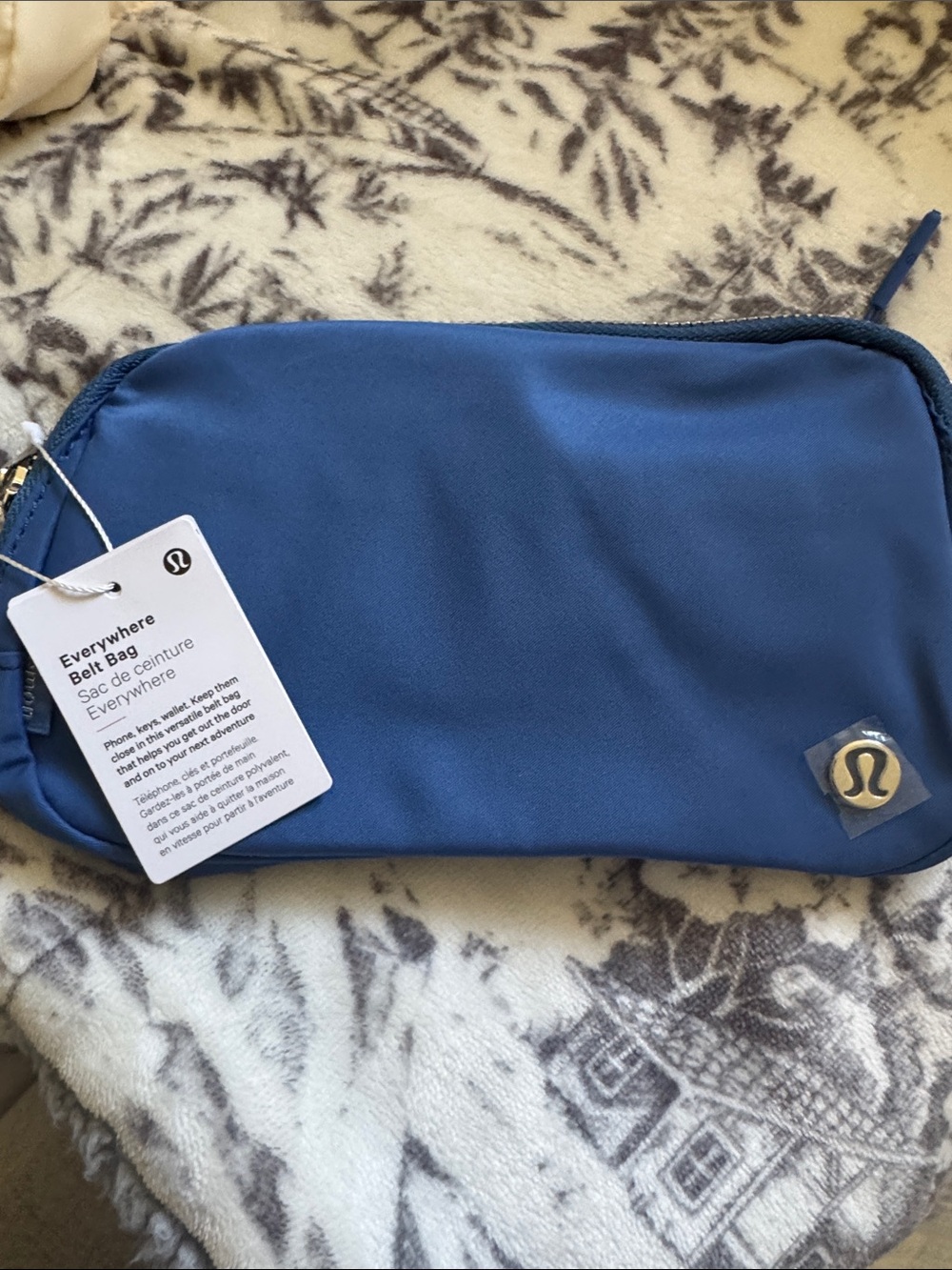Lululemon waist bag